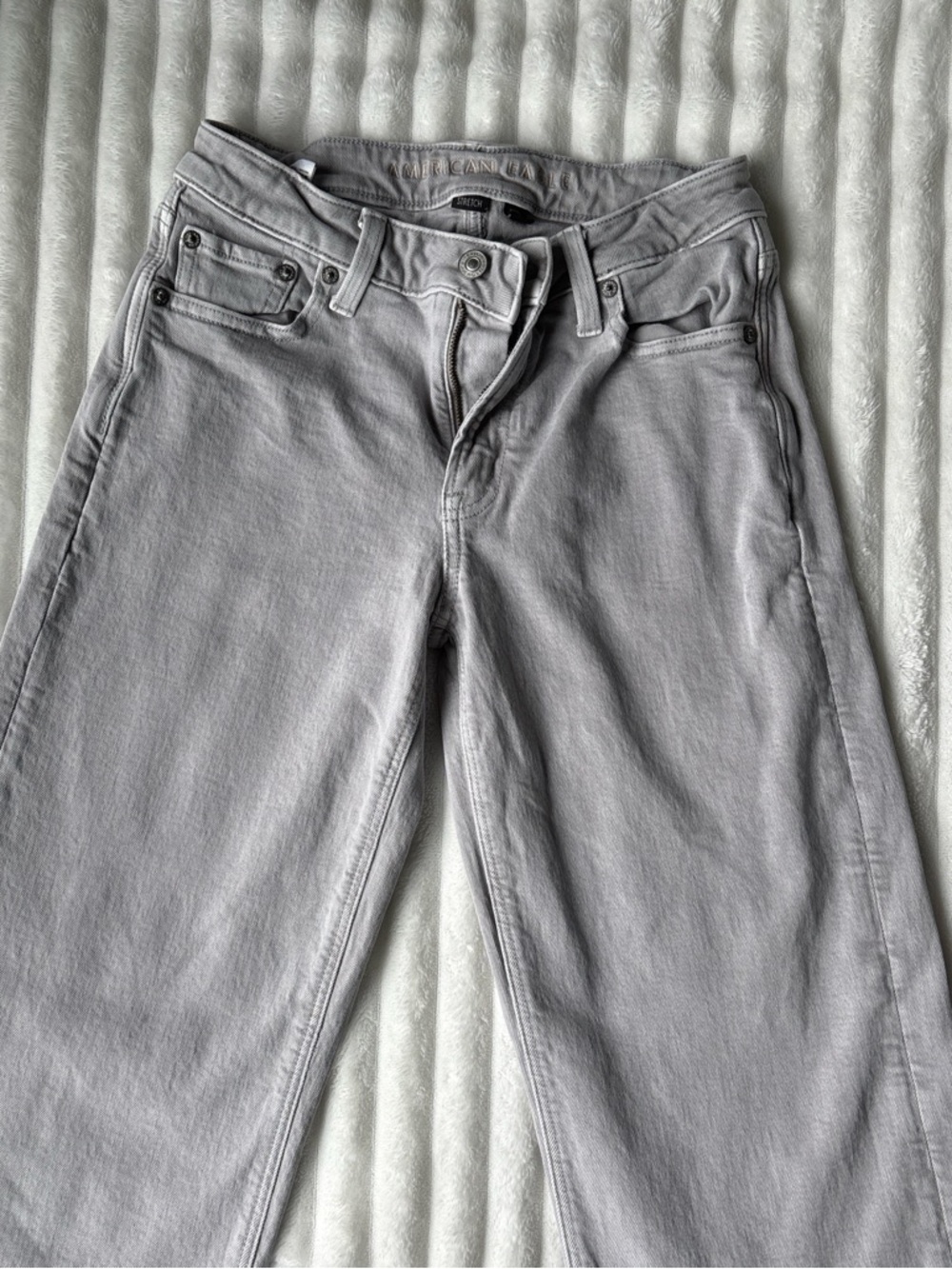 American Eagle Womens Light Gray Straight-Leg Jeans